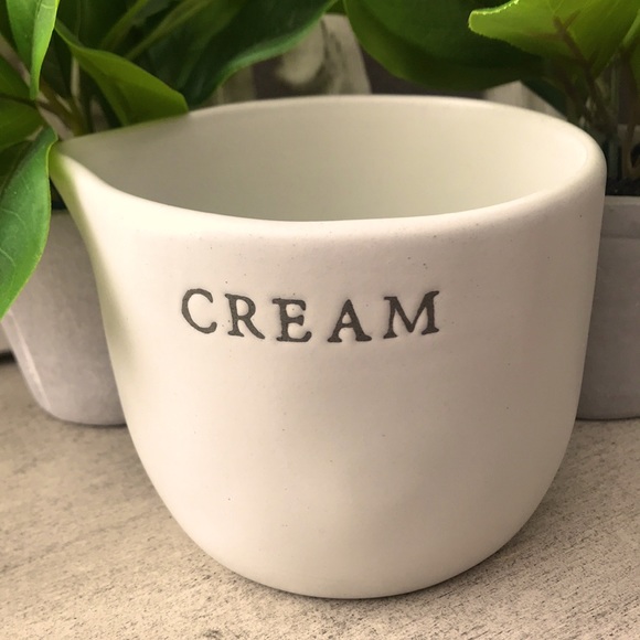 Magnolia hearth and hand stoneware cream cellar - Picture 2 of 6